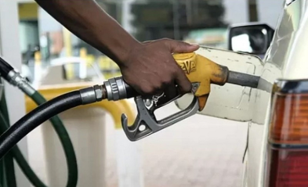 Nigeria : Arrêt des subventions à l’essence en juin 2023