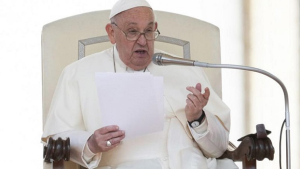 Vatican: Le Pape François demande à prier pour les populations en guerre et la libération des prisonniers de guerre.