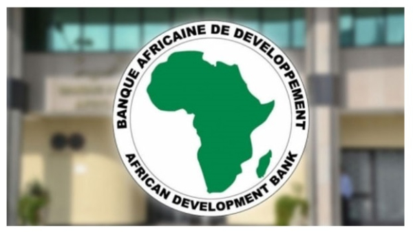 Tchad : 21,5 millions de dollars du Fonds africain de développement pour augmenter la production d’électricité propre et durable et améliorer la qualité de service