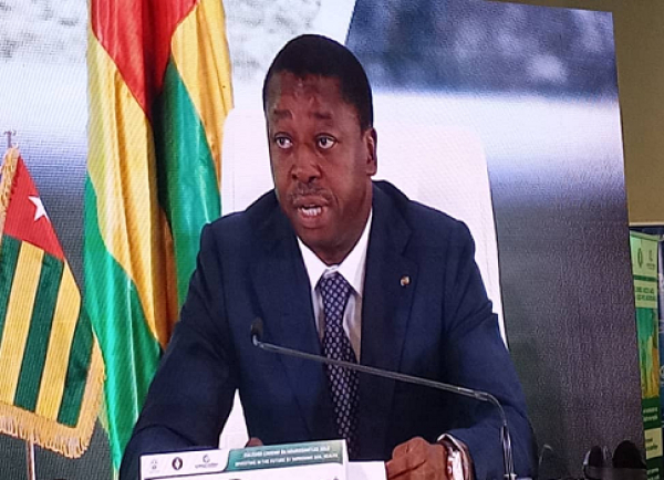 Togo/Table Ronde de haut niveau sur les engrais et la santé des sols: Faure Gnassingbé &quot;il nous faut produire plus, aujourd&#039;hui et demain&quot;